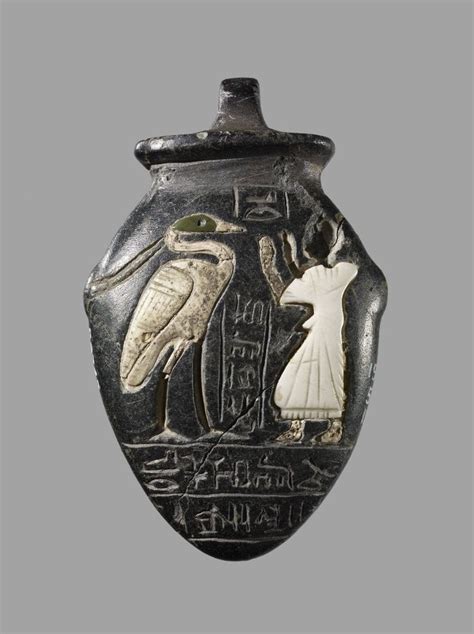 The Role of the Shooting Star Amulet of Benu in Ancient Egyptian Burials